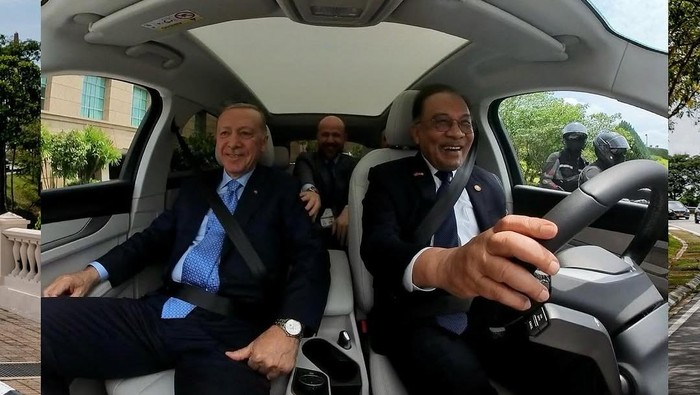 Mobil Nasional Turki Pemberian Erdogan buat PM Malaysia