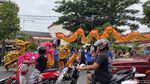 Aksi Barongsai Meriahkan Perayaan Cap Go Meh di Blitar