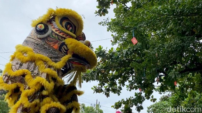 Parade Barongsai Semarakkan Cap Go Meh di Kota Blitar Parade Barongsai Semarakkan Cap Go Meh di Kota Blitar