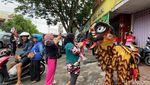 Aksi Barongsai Meriahkan Perayaan Cap Go Meh di Blitar