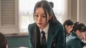 7 Potret Hyeri Bintangi Drakor GL Friendly Rivalry, Tuai Perdebatan Publik