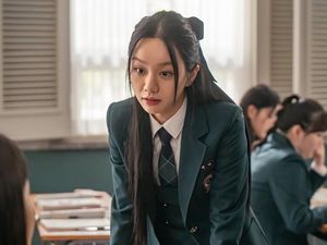 7 Potret Hyeri Bintangi Drakor GL Friendly Rivalry, Tuai Perdebatan Publik