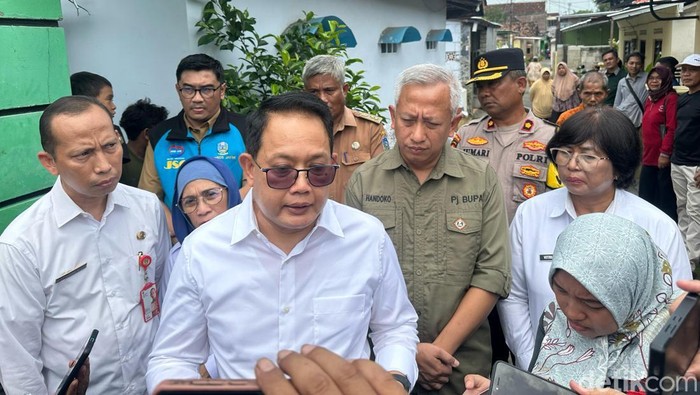 Pj Gubernur Jatim Adhy Karyono.