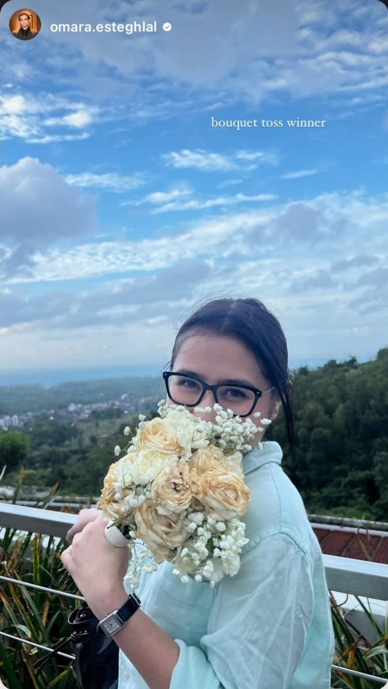 Prilly Latuconsina dan Omara Esteghlal
