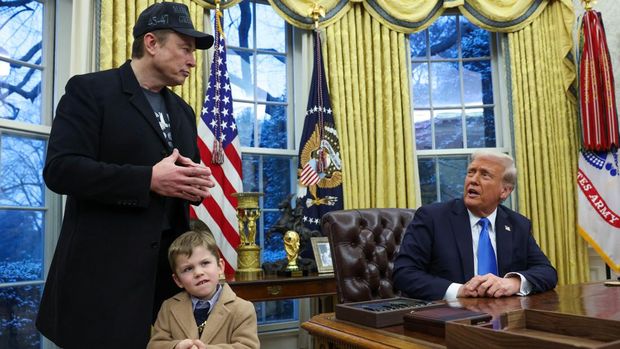 A combination picture shows Elon Musk speaking as he carries his son,  X Æ A-12 on his shoulders, next to U.S. President Donald Trump (not pictured) in the Oval Office of the White House in Washington, D.C., U.S., February 11, 2025.   REUTERS/Kevin Lamarque