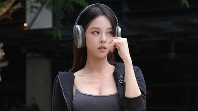 8 Potret Pianis Cantik dengan Tubuh Sempurna, Fotonya Dikira AI