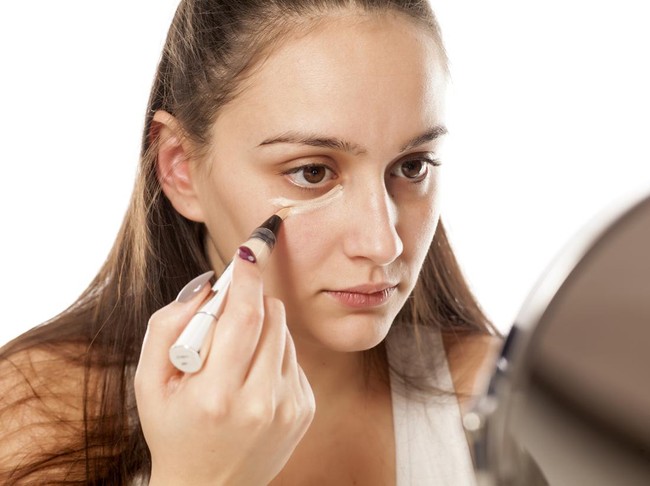 Fungsi Concealer dalam Makeup