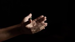 Doa Lailatul Qadar Allahumma Innaka Afuwwun, Bacaan dari Hadits Nabi SAW