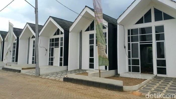 Ilustrasi rumah di perumahan.