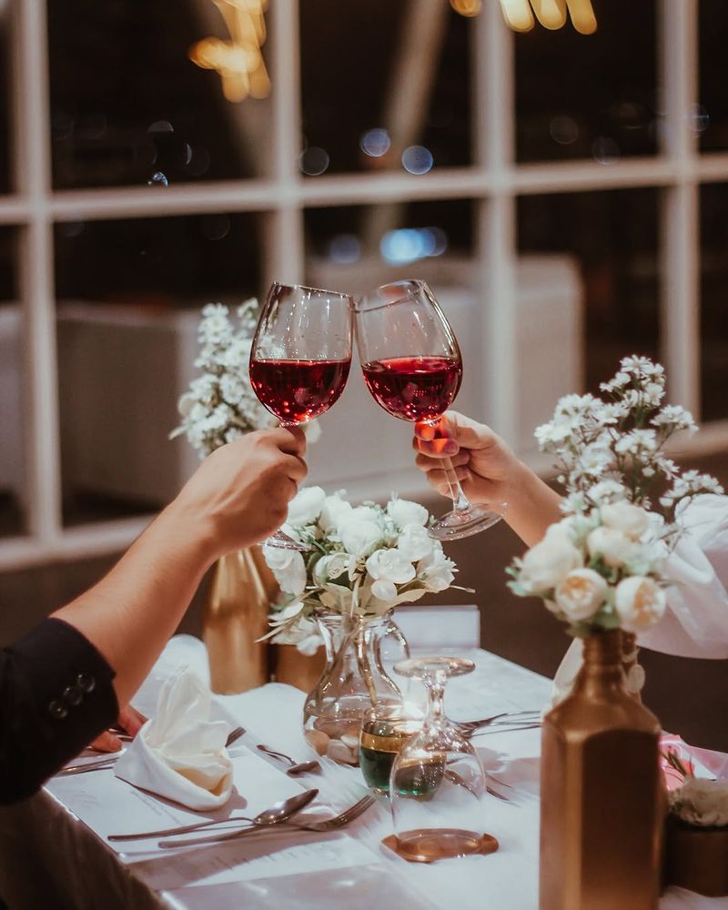 Kafe romantis di Malang: Napa Eatery & Bar.