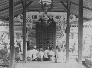 Saat Ribuan Warga Cirebon Rebutan Gotong Jasad Sultan Dzulqarnain