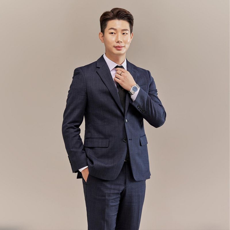 Desainer asal Korea Kim Rieul.