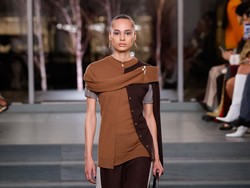 Twisted American Sportswear, Tawaran Tory Burch untuk Tren Fashion 2025