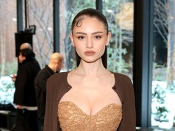 7 Gaya Anak Heidi Klum Beranjak Dewasa, Pakai Bralette ke Pekan Mode New York