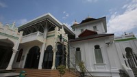 Renovasi dan penataan Masjid Jami Baiturrahim yang dibangun pada abad ke 17 pada masa Kesultanan Aceh itu menjelang Ramadhan 1446 Hijriyah untuk memberikan nuansa baru, keindahan dan kenyamanan beribadah.