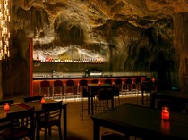 Pertama! Singapura Bakal Segera Buka Restoran di Dalam Gua