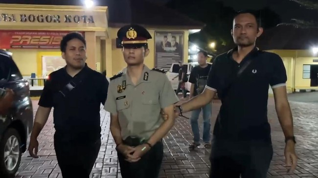 Ulah Polisi Gadungan Pakai AI Tipu Bapak Asuh Ratusan Juta