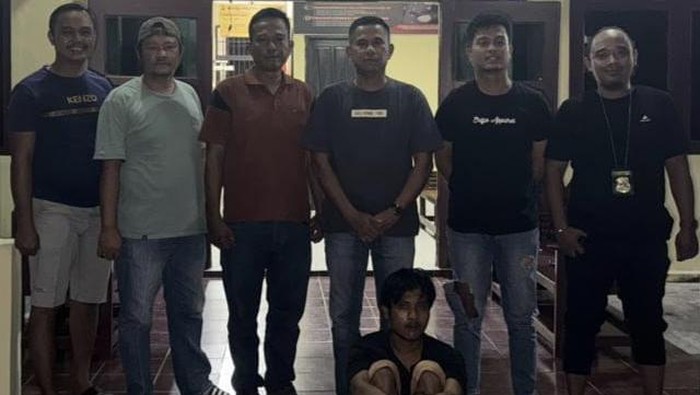 Pria pengangguran curi mesin pompa petani saat diamankan polisi