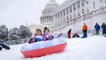 Salju Selimuti Gedung Capitol Amerika Serikat