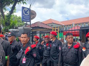 Satgas PDIP Siaga di PN Jaksel Jelang Putusan Praperadilan Hasto