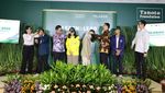 Semringah Ratusan Mahasiswa Indonesia Terima Beasiswa