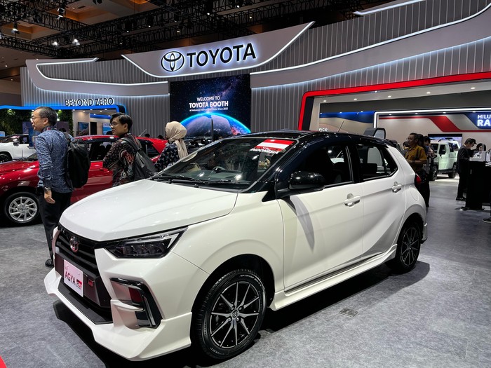 Toyota New Agya Stylix with GR Aeropackage