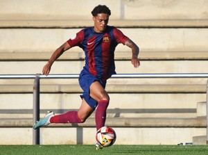 Alasan Anak Ronaldinho Pilih Cabut dari Barcelona