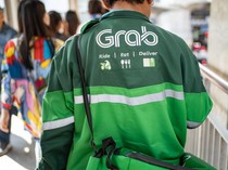 Duh! Ojol Tumpahkan Minuman Pelanggan Gegara Tak Diberi Tip