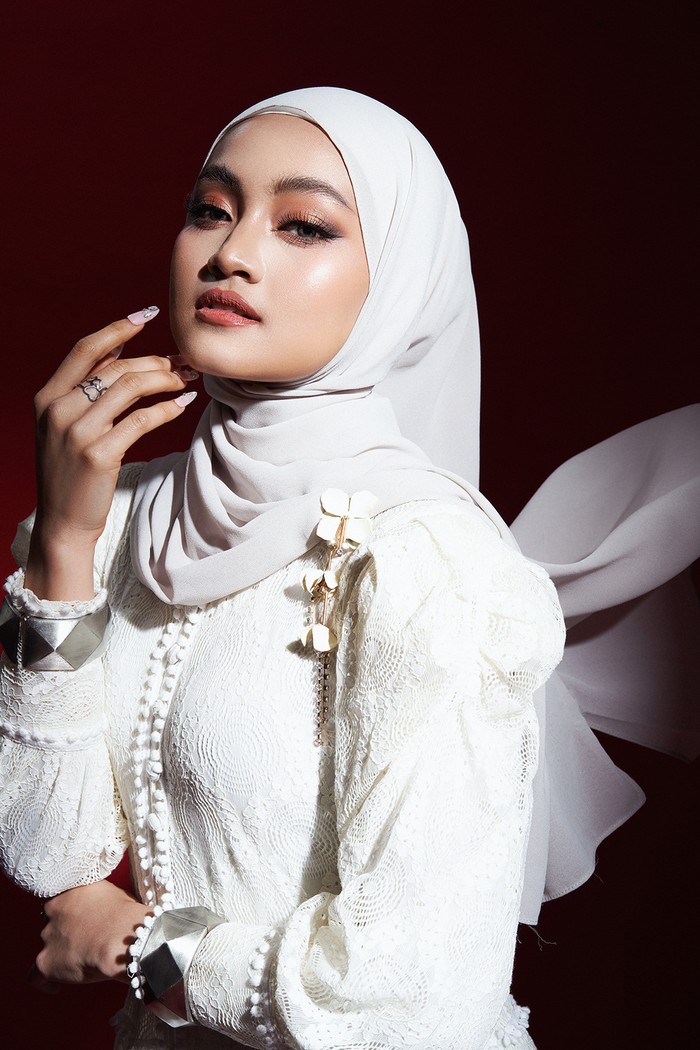 Eltasya Natasha Eltasya Natasha
