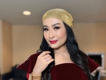 Iis Dahlia Colek Teman-teman Artis di DPR RI Beresin Sistem Distribusi Royalti