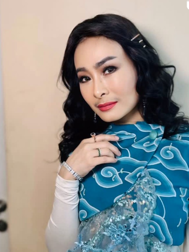 Iis Dahlia Soal Lagu Ramadan Tiba: Itu Bahagia, Bukan Bahaya