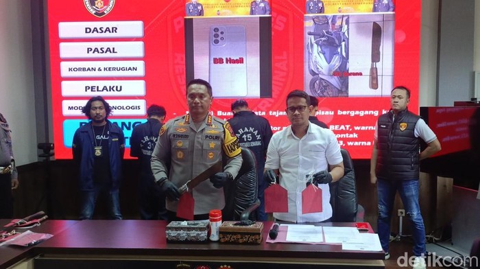 Jumpa pers kasus pembegalan di Mapolrestabes Semarang, Jumat (14/2/2025).