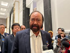 Video: Surya Paloh Akan Kaji Tawaran Prabowo soal Koalisi Permanen