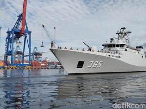 Kala Pesawat Israel Berputar-putar di Atas KRI Diponegoro