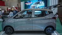 Secara tampilan, Honri Boma menyerupai MPV premium Toyota Alphard. Namun ukurannya lebih kecil.   