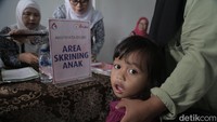 Ikatan Bidan Indonesia (IBI) melaksanakan skrining anemia untuk ibu hamil dan balita di Kelurahan Nanggewer Mekar, Cibinong, Bogor, Jawa Barat. Skrining anemia dilakukan dalam rangka memperingati Hari Kesadaran Anemia Sedunia (World Anemia Awareness Day) 2025.