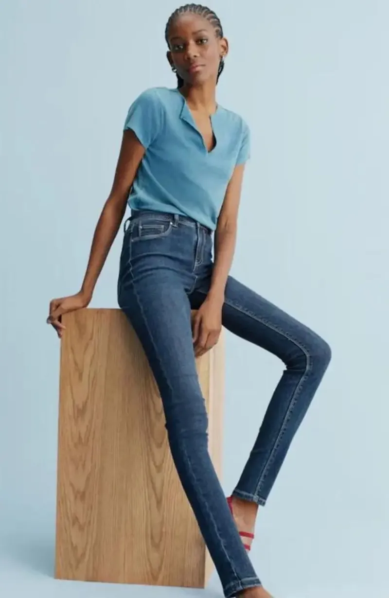 Model Iklan Next Dianggap Terlalu Kurus.