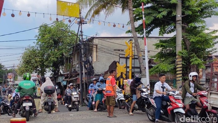 Penjaga palang kereta