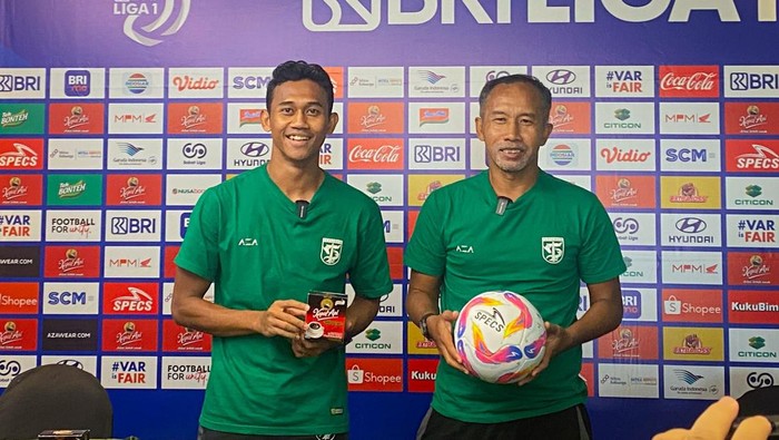 Uston Nawawi dan Arief Catur Pamungkas