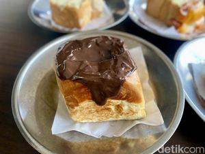 Begini Rasa Roti Kukus Viral Rp 3.000-an Punya Coki Pardede