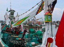 Sudah 2 Minggu Nelayan di Banyuwangi Tidak Melaut