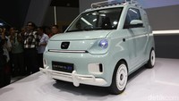 Alexander Barus, CO-CEO PT Sokonindo Automobile, mengatakan bahwa mereka menghadirkan Seres E1 B-Type Vision Future yang dimodifikasi. 