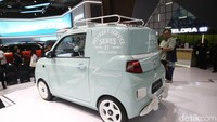 Mobil compact berukuran kecil ini menawarkan esensi berbeda dibanding varian sejenis di kelasnya. 