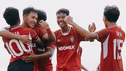 Tim Bali United U-16 melaju ke babak semifinal EPA Liga 1 2024/2025 setelah menumbangkan Persebaya Surabaya, Jumat (14/2/2025).