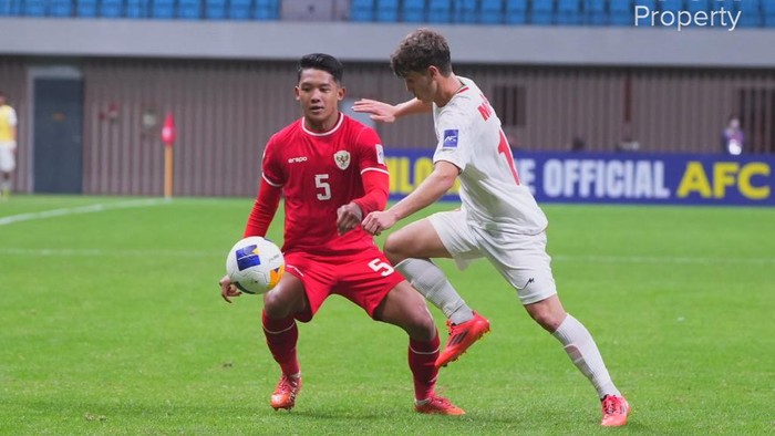 timnas indonesia u-20 vs iran timnas indonesia u-20 timnas iran u-20 piala asia u-20 piala asia u-20 2025 muhammad alfharezzi buffon