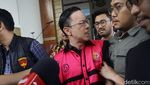 Tom Lembong Dihadirkan Saat Pelimpahan Berkas P21 ke Kejari Jakpus