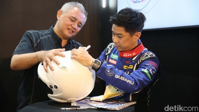 Bertemu Pembalap SuperGT GT300 Takuto Iguchi di IIMS 2025