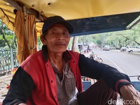 Mamat, kusir delman di kawasan ITB.