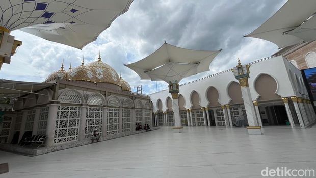 Masjid Ar Rahman Blitar
