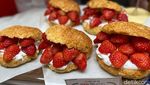 Seru! Di Festival Ini Ada Jajanan Serba Strawberry dari Korea Selatan
